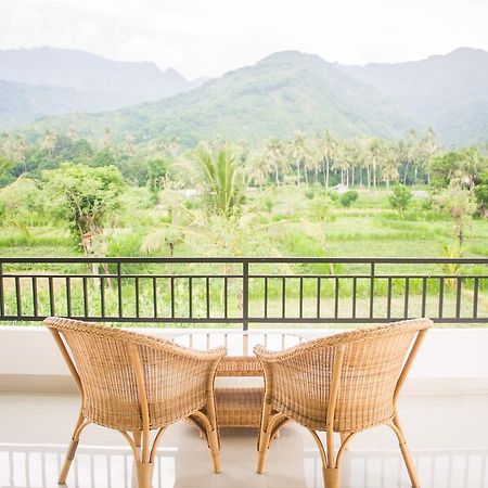 D'Sawah Amed Homestay & Warung Exterior foto